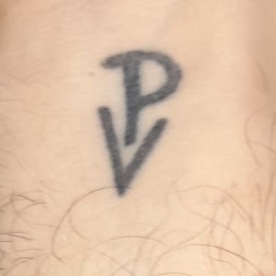 Rodrikates_17's profile picture. 📚Filosofía UBA.
✍️🏻Intento de poeta y escritor.

Este pueblo no cambia de idea,lleva la bandera de Evita y Perón✌🏻✌🏻🇦🇷
ATE💚🤍 PJ✌🏻