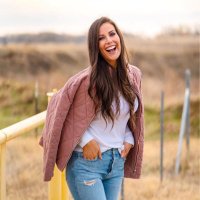 Khloe Stephanie (@02khloe) 's Twitter Profile