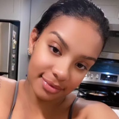 Liana819162141's profile picture. I offer body massage and happy ending