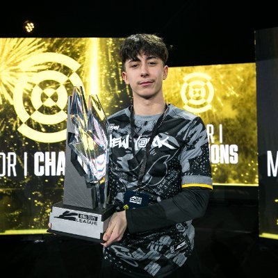 DVMKOODY's profile picture. https://t.co/ADdqp5NPjd
MANGE MON PAF EN 22