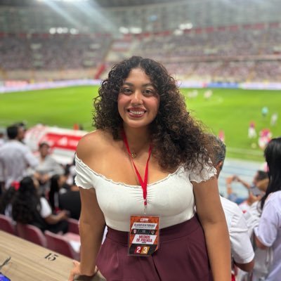 Periodista en @deportuit_peru 📰🎙️ y comentarista ocasional en @MovistarDeporPe 📺 Antes en: @ovacionweb 📻| 📩: gianina.gonzalezgestro@gmail.com