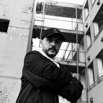 oiankofficial's profile picture. MAI SUL il nuovo singolo ⬇️