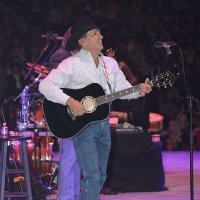 George Strait Private Chat (@useki6) 's Twitter Profile