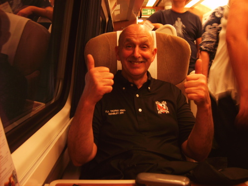 OLRADTONY's profile picture. Darlington FC supporter, Army veteran 🇬🇧⚽️🏌️‍♂️😎