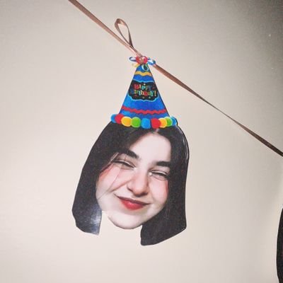 bszahra043's profile picture. Rdiotechnology graduated,
MRItechnologist