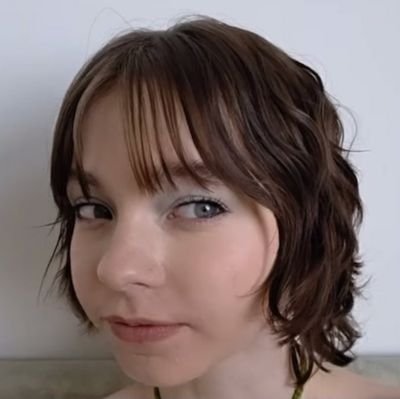 haizjenmygf's profile picture. eu