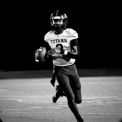 Student athlete/ 3.6 GPA /QB/2025/ West Forsyth Highschool/WS/NC 6’2 - 185 (#: 3365756621) rileybhorton2025@gmail.com
