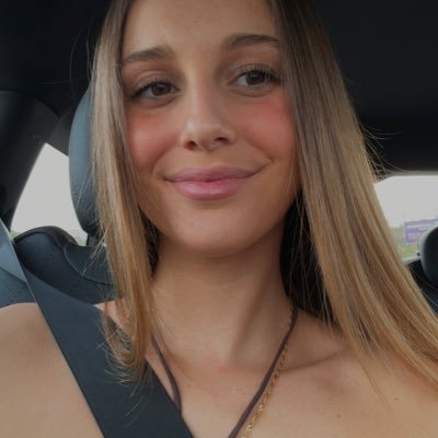 elsasancheez Profile Picture