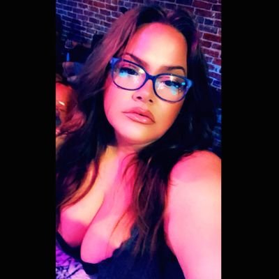 HollyHpizzle69's profile picture. 