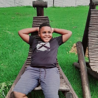 mukelani443832's profile picture. Public