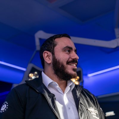 Ministro de Salud 🇸🇻 Médico Cirujano Laparoscopista y Bariátrico