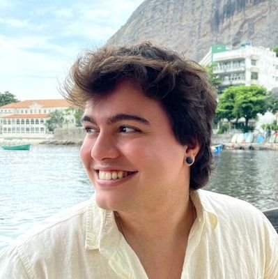 Jornalista no @iclnoticias, mestre em Políticas Públicas. Falo de política BR, carnaval, América Latina e otras cositas más; Ex-Sputnik, Fórum e JB 🌈 Ele/dele