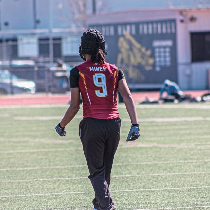 J6strapz9's profile picture. Athlete 
⭐
WR 
co/of 2029
3.2 GPA
4.7 40