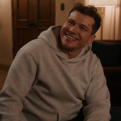 braveryhenry's profile picture. autistic eddie diaz truther!