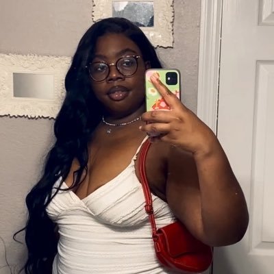 27.| BCU ALUMNA.|