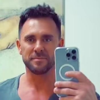 InoLice1193's profile picture. https://t.co/PVq48Af9G2