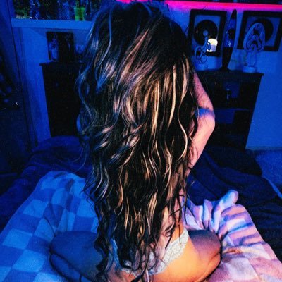 My Brain Ain’t Tight But My Pussy Is😈💦• Crazy Bitch ⚠️Tattoo • Grip Not Just On My Socks😏🖤 Beach Life🐚 Links 🔗 Below ⬇️