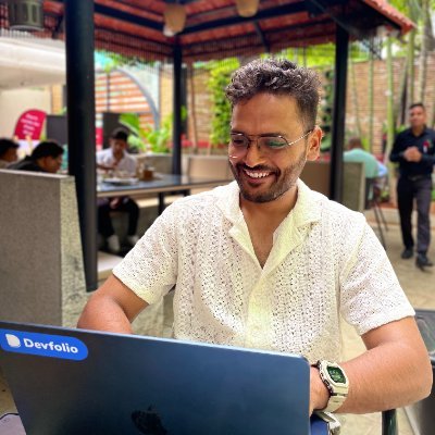 crafting things I love. currently building https://t.co/Ch8Nn6gV9h
previously @fileverse, @coinswitch