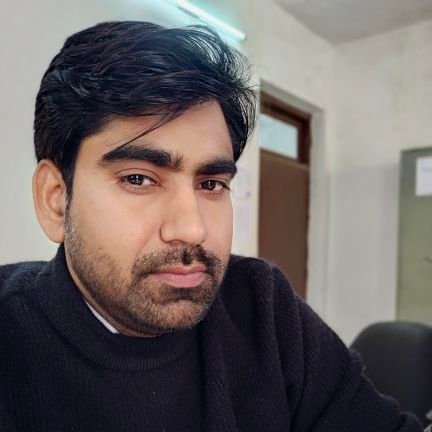 सुखी बसे संसार सब, दुखी रहे न कोय!
ये अभिलाषा हम सब की , प्रभुजी पूर्ण होय!!