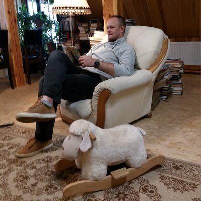 Twitter ir mans ziņu kanāls. Mana iespēja padiskutēt, izteikt savu un lasīt citu viedokli. /sports, energoresursi, satiksme, veselība, daba/