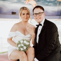 Laura Dale (@lauraagraham_) 's Twitter Profile