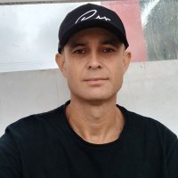 Rafael Lizarda ðŸ‡ðŸ‡º (@rafaelizarda) 's Twitter Profile