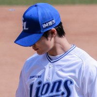 ᅠ‏ً (@jieenno) 's Twitter Profile
