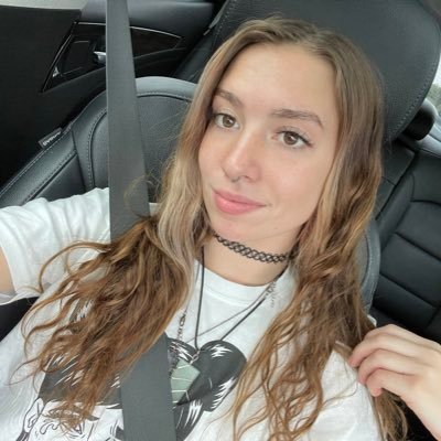 Rennerosee's profile picture. 🍑🍆🍇