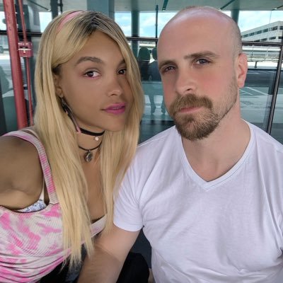 French-Brazilian couple, real authentic love & intense sex @Dotadasp ❤️🇧🇷🔞💦💦🔥 🔞https://t.co/XNZMizrarU 🔞https://t.co/sAUmdNMak4