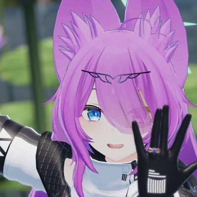 多分2024年の7月ぐらいからVRChat始めたよ‼︎ どうもなんでも紫にする人です! BOOTH「 ゆうの欲しいモノりすと https://t.co/unW6rRhoKc 」