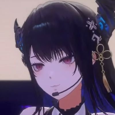 popoipoiipo's profile picture. 29 🎼👁️‍🗨️💀💄⌛,