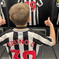مجيد (@6nufc) 's Twitter Profile Photo