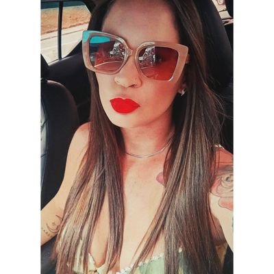 Só se vê bem com o coração, o essencial é invisível aos olhos. 

♋