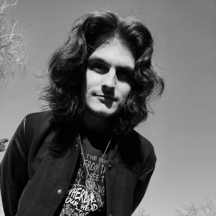 MilostpanFilip's profile picture. ░▒▓█ I hope my absence haunts you forever █▓▒░