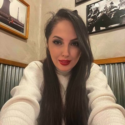 ElGhahremani's profile picture. 👩‍🔬