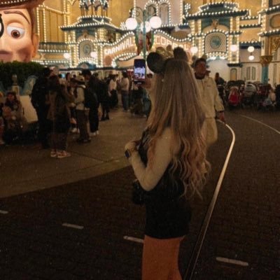 LINE交換はDMでお願いします！