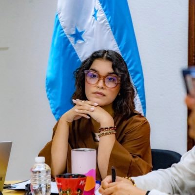 Reginapin24's profile picture. Abogada, feminista/ Directora: Dirección para la Protección de Personas Desplazadas por la Violencia. Desplazadas. Master in Human Rights & Protection Systems.