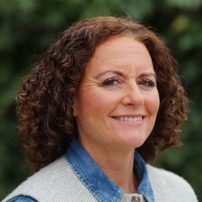 LyndsayCurry's profile picture. I currently work as the Working Together Lead at TICS Ltd and as a VA at Phoenix Education Consultancy https://t.co/g3gCHSoLoK