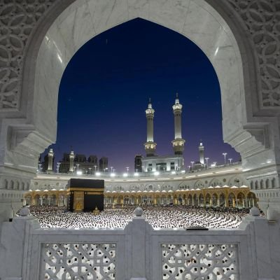 هذا الحساب امتداد ل #مساحة_تراتيل ويدار
من صاحبها محبكم/يوسف الشويعي ..
☆كن جميلاً ترى الوجود جميلاً ☆