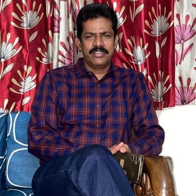 vandaruday's profile picture. 