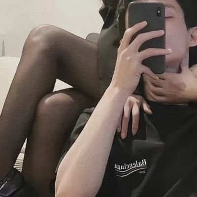 Xiaoyangzaideng's profile picture. Ip郑州 /接投稿/可私信/可线下/皮下男别来
