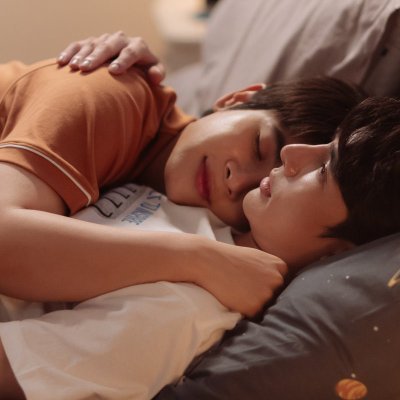 FM10881's profile picture. Fiction couple shipper at heart
Autrice de fics qui essaie d'écrire de la romance LGBT+ 
 🇫🇷🇺🇲
Sport/Politique
🏳️‍🌈
30+
She/Her
