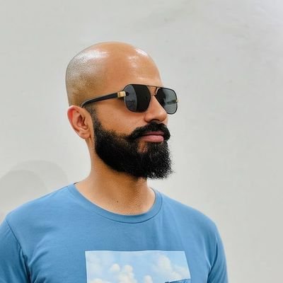 Software Engineer - Mobile, Technology enthusiast, Kotlin, KMP. Designing simple solutions for complex problems. Fluent in silence. https://t.co/BULnXoaFGf