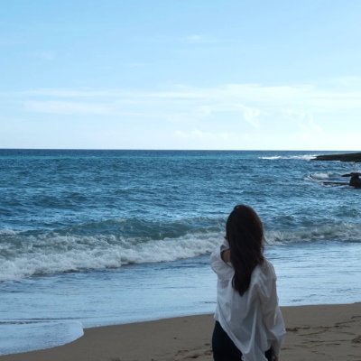 Elarasmith00's profile picture. Spreading good vibes and chasing dreams 🌈✨😊