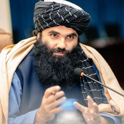 جنازه مې بیا په ښځو باندې وکړی =
که تسلیم شوم یا پر شاه شوم له دښمنه =
0766197129 واتساپ دی