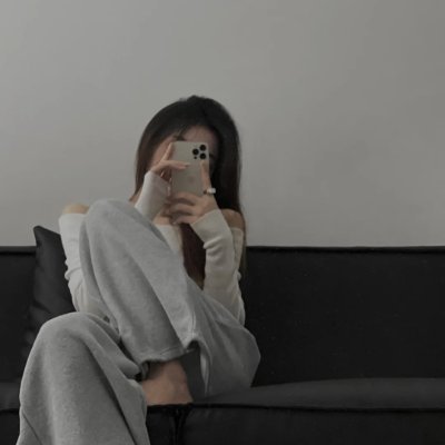 arjunbeniwal700's profile picture. My own kind of beautiful 💖✨🌹