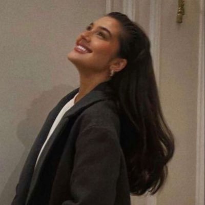 ssmmrraa_'s profile picture. 