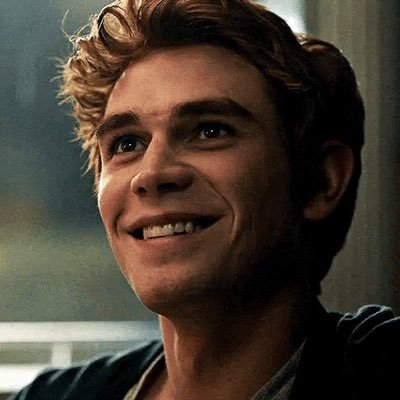 Tyler Gapin/Weyler/Varchie loveboat!😍I'm a simp for Landon Kirby! Nice to meet ya! 🔥 Nancy Drew's ghost brother;) VARCHIEKINS CAME HOME!! GALLAVARCHIE DAY!!