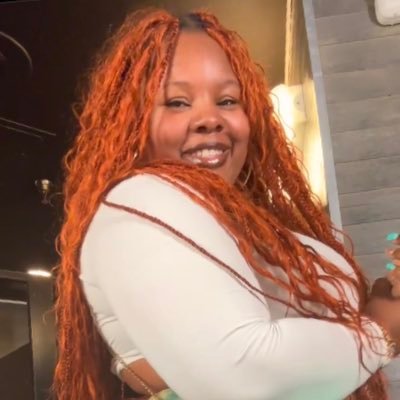 lovelyeish's profile picture. Chapter 36 ♓️✨✨#level⬆️♥️♥️ ✨✨Dannn✨✨💫