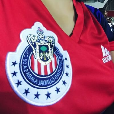Chiva de corazón, Cañera de Nacimiento. Amada por pocos, bloqueada por muchos, stalkeada por pendejos, más Almeydista que Don Oscar(+)